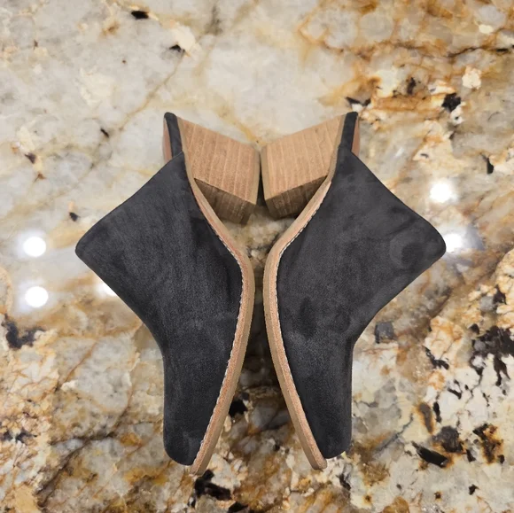 Jeffrey Campbell Favela Mules Dark Gray Suede Size 6.5 - Picture 4 of 9